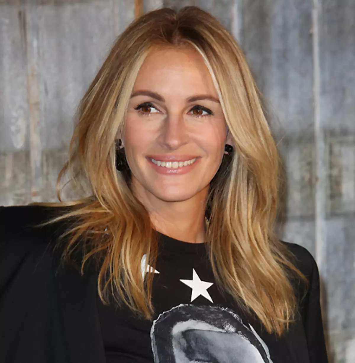 Julia Roberts: "Benim zayıflığım - kuru üzümlü çörekler"