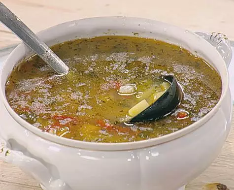 メアリーカルスのレシピ上のカボチャ魚のスープ。 。