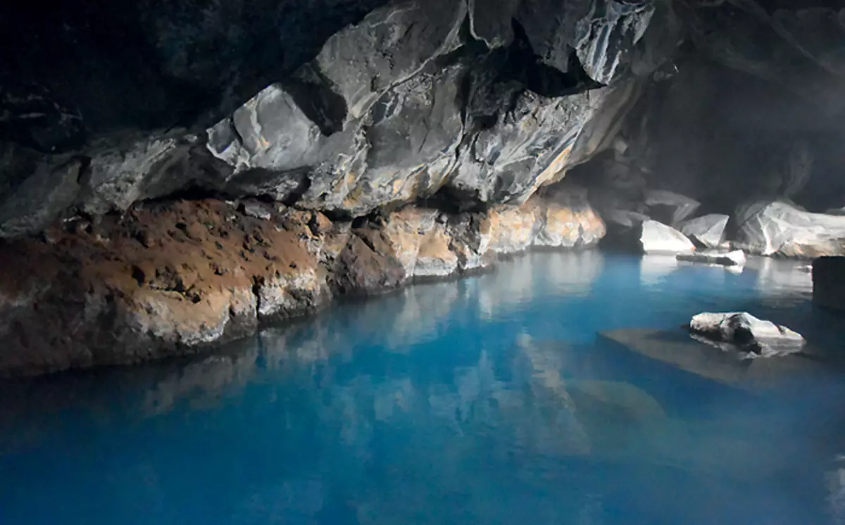 Боз һәм Ут җыры: Исландия турында иң кызык 58700_2