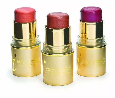 Кремові рум'яна In Touch Cream Blush від Jane Iredale мають «стійкий» характер і не викликають алергії завдяки що входять до їх складу оксидів заліза, слюди, діоксиду титану.