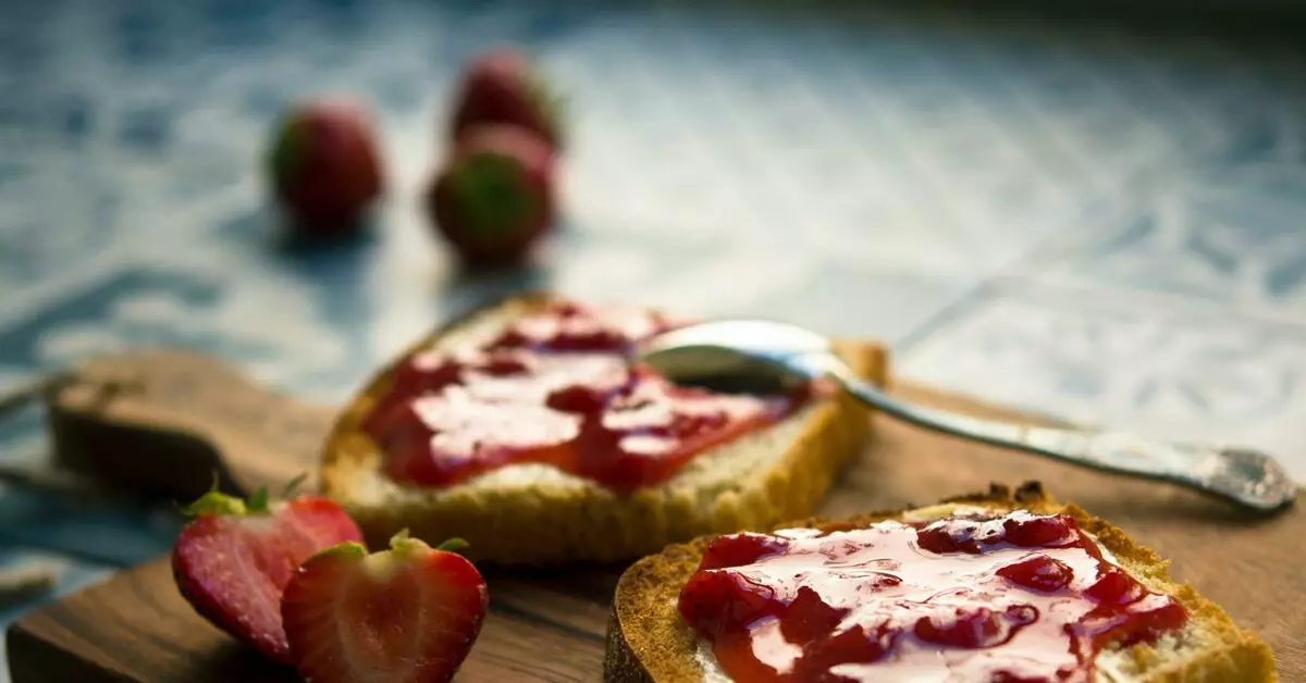 Rosehip Jam, Petalên Pink, Kiwi - Ji bo Recees ji Welatên Dawîn amade dibin