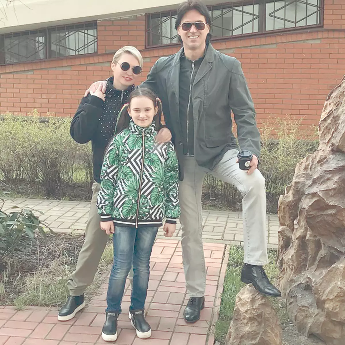 Катя Лель и Игорь Кузнецов с дочкой